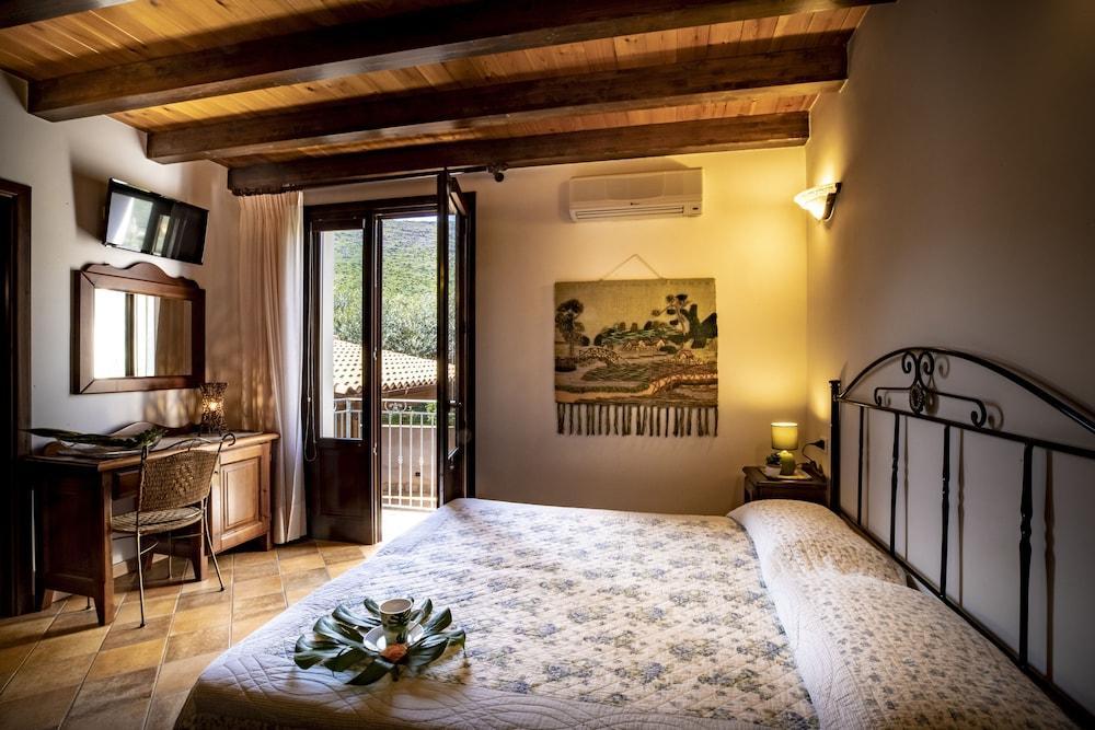 Alba Marina B&B Castelluzzo Esterno foto