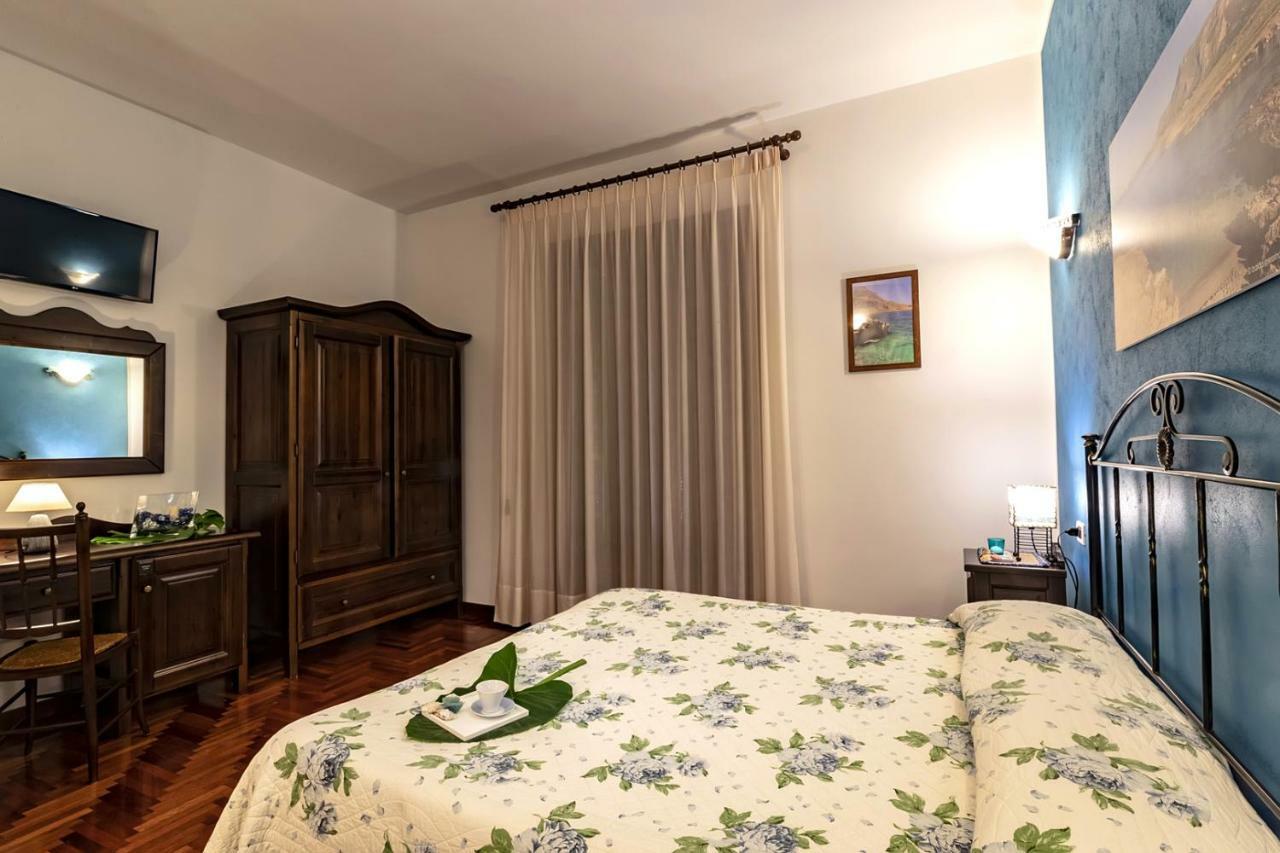 Alba Marina B&B Castelluzzo Esterno foto